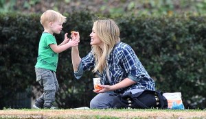 hilary duff luca 2